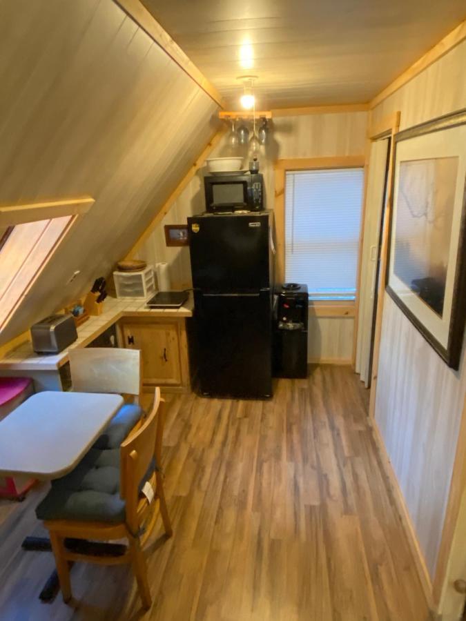 Charming Studio In-Law On Great East Lake Acton 외부 사진