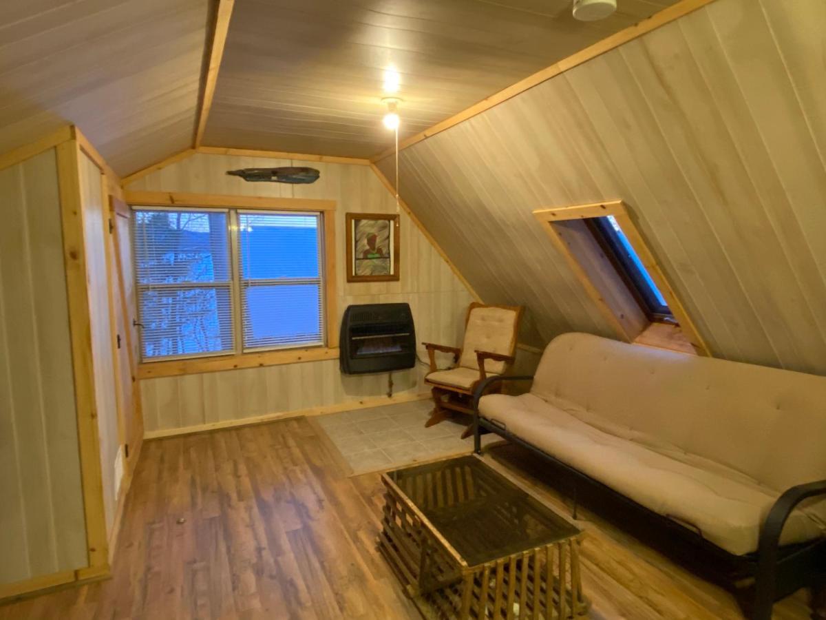 Charming Studio In-Law On Great East Lake Acton 외부 사진